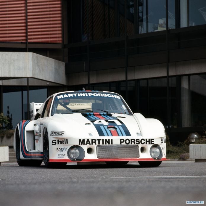 1977 Porsche 935-77 - фотография 2 из 24