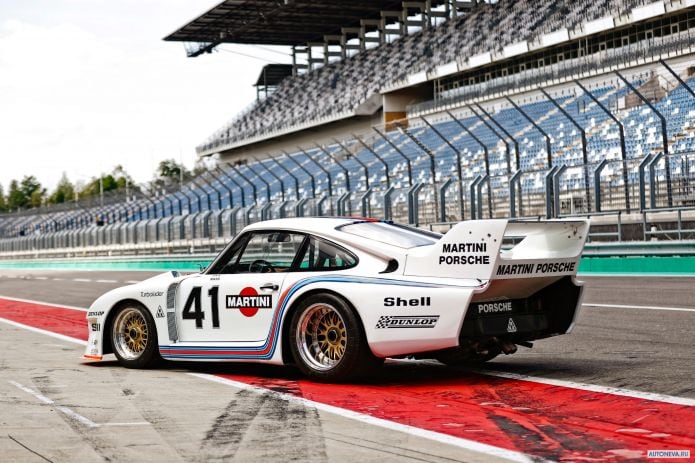 1977 Porsche 935-77 - фотография 11 из 24