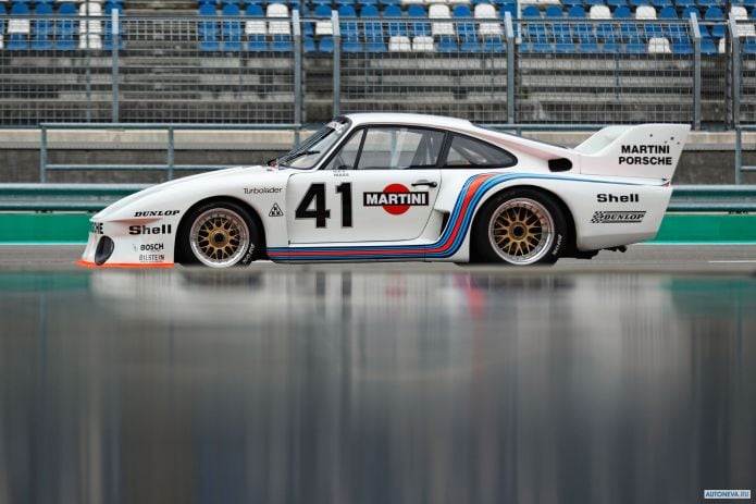 1977 Porsche 935-77 - фотография 12 из 24