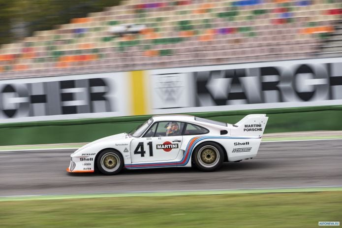 1977 Porsche 935-77 - фотография 13 из 24