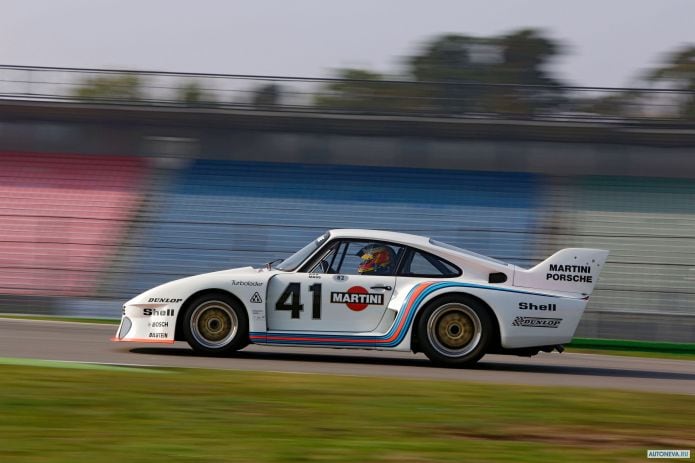 1977 Porsche 935-77 - фотография 14 из 24