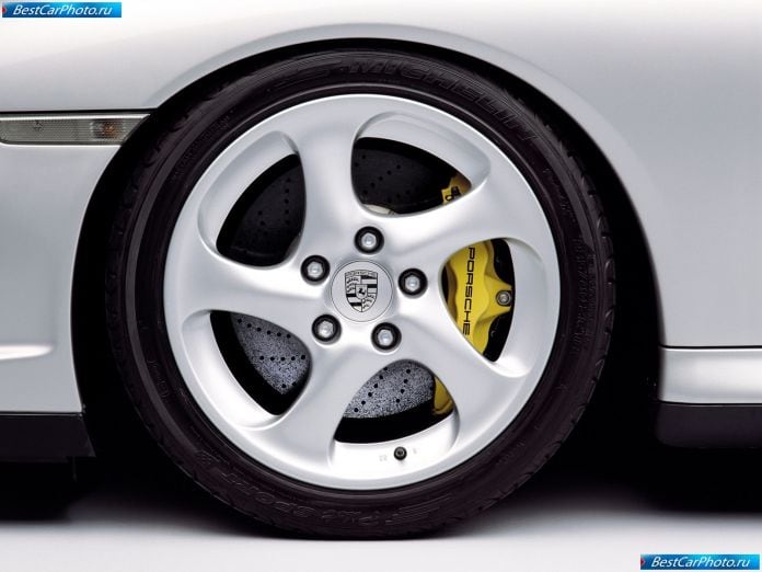 2002 Porsche 911 Gt2 - фотография 20 из 27