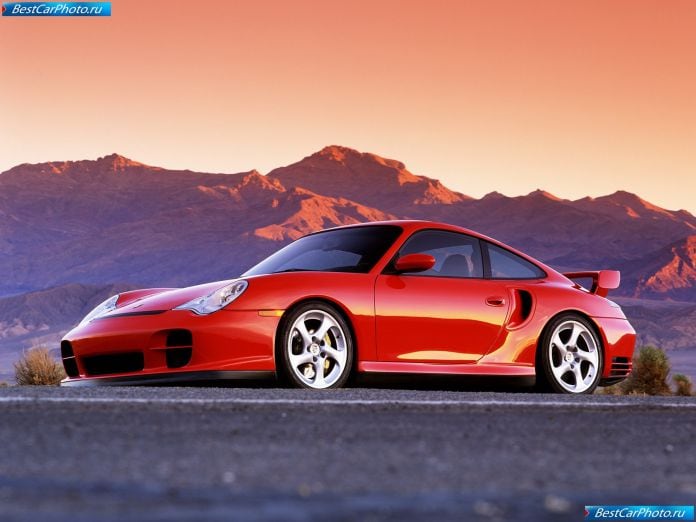 2003 Porsche 911 Gt2 - фотография 1 из 11
