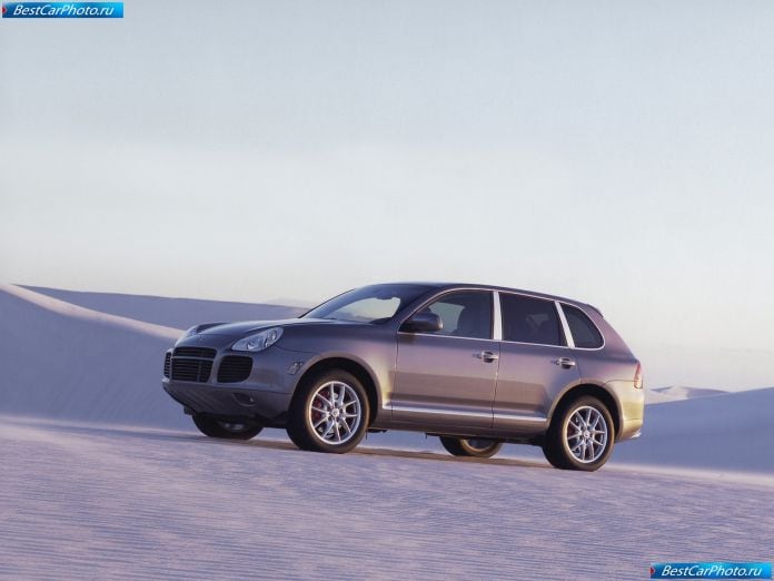 2003 Porsche Cayenne - фотография 2 из 16