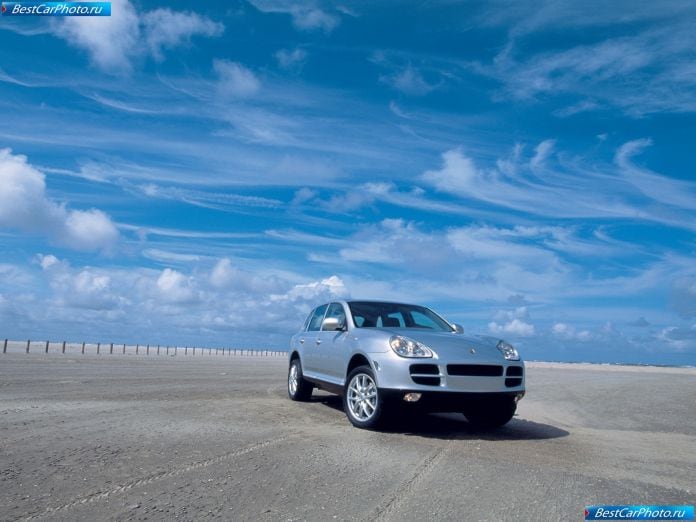 2003 Porsche Cayenne - фотография 4 из 16