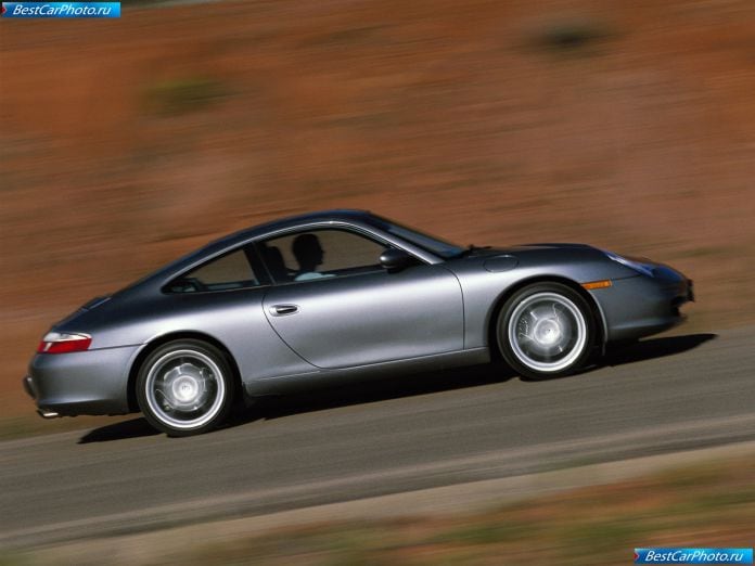 2004 Porsche 911 Carrera Coupe - фотография 3 из 6