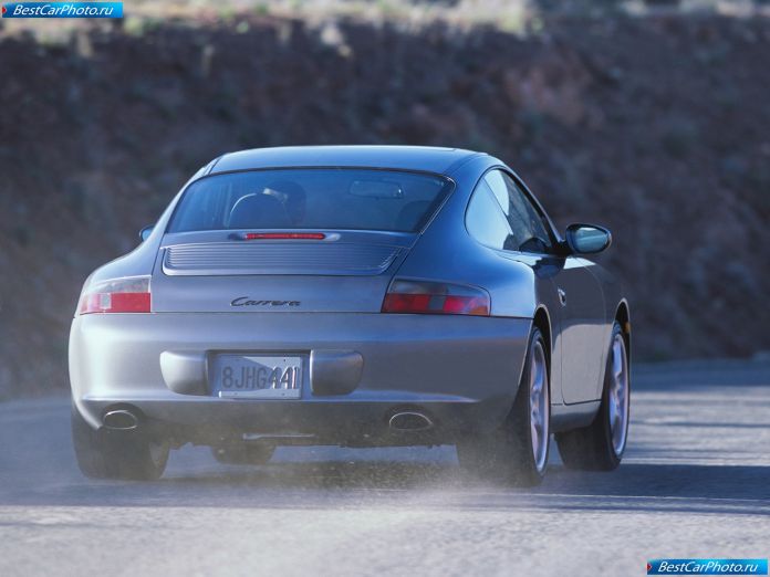 2004 Porsche 911 Carrera Coupe - фотография 5 из 6