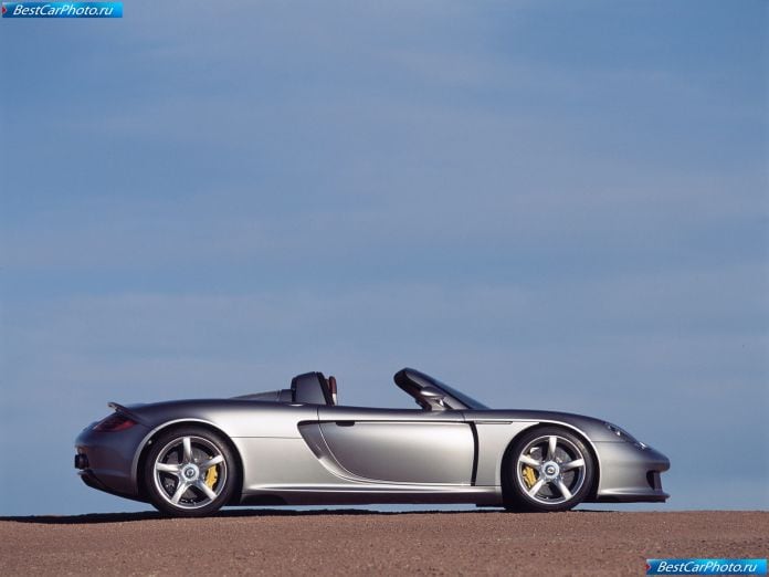 2004 Porsche Carrera Gt - фотография 11 из 29