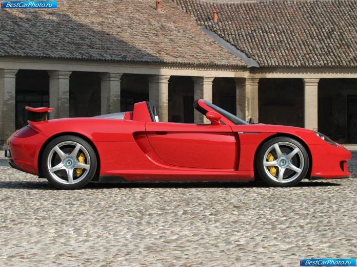 2004 Porsche Carrera Gt - фотография 12 из 29