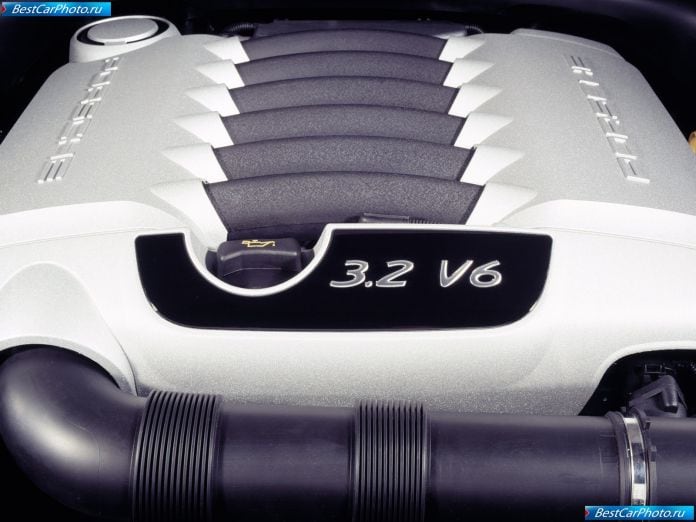 2004 Porsche Cayenne - фотография 15 из 16