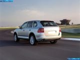porsche_2004-cayenne_s_1600x1200_011.jpg