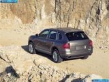 porsche_2004-cayenne_s_1600x1200_012.jpg