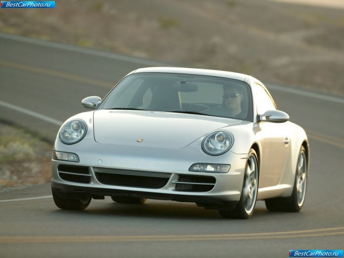 2005 Porsche 911 Carrera - фотография 5 из 15