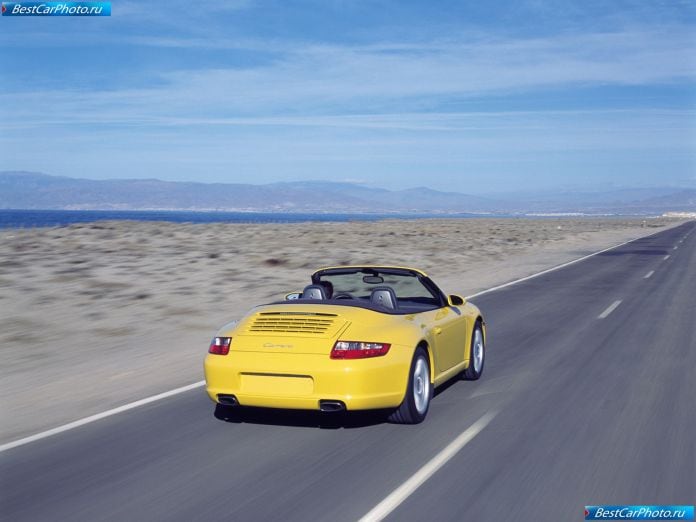 2005 Porsche 911 Carrera Cabriolet - фотография 7 из 9