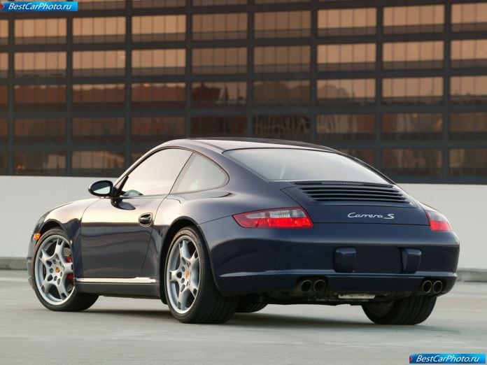 2006 Porsche 911 Carrera S Coupe - фотография 4 из 6