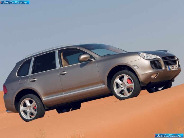 2006 Porsche Cayenne Turbo S - фотография 9 из 41