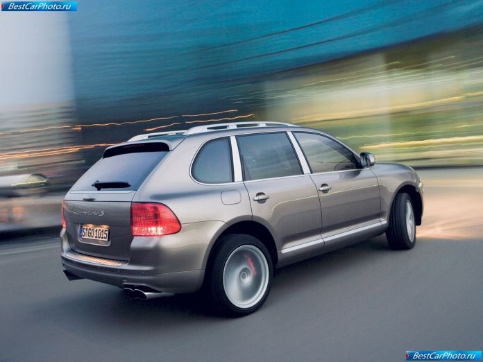 2006 Porsche Cayenne Turbo S - фотография 20 из 41