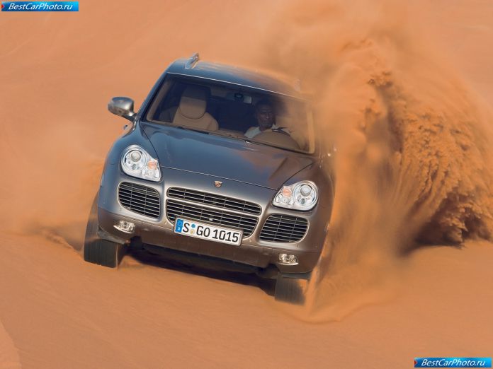 2006 Porsche Cayenne Turbo S - фотография 30 из 41
