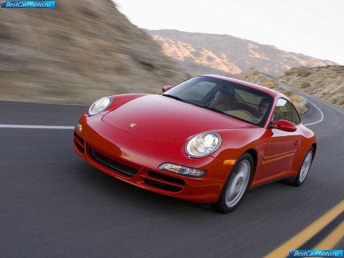 2007 Porsche 911 Carrera 4 - фотография 1 из 21
