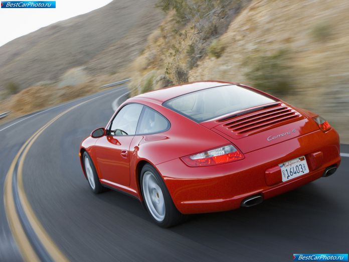 2007 Porsche 911 Carrera 4 - фотография 10 из 21