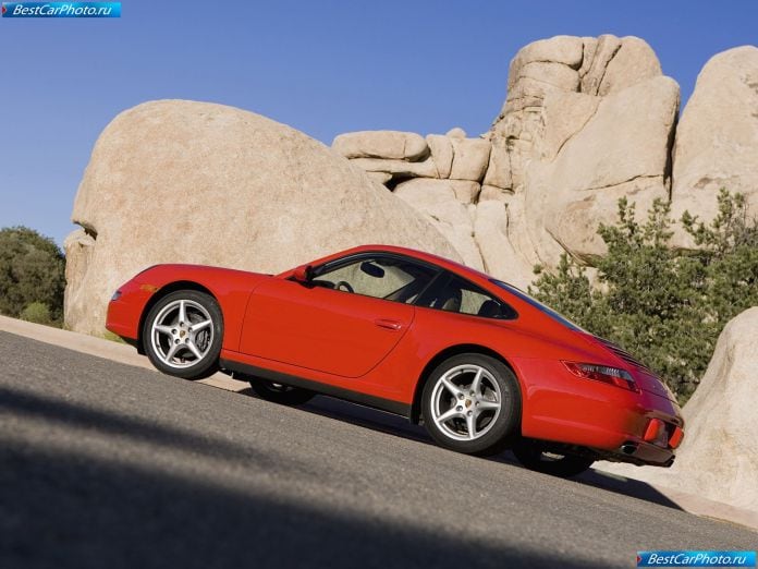 2007 Porsche 911 Carrera 4 - фотография 12 из 21