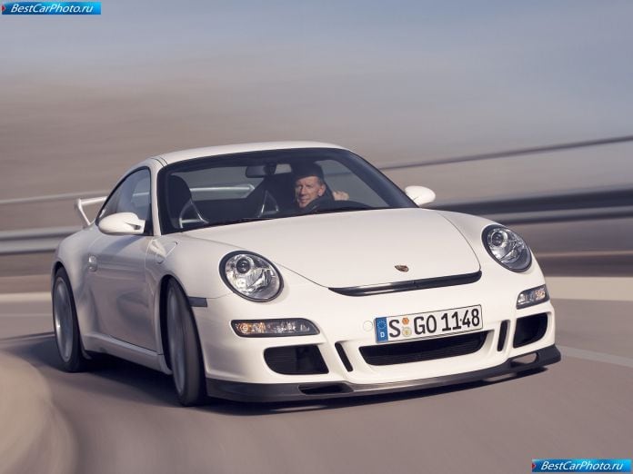 2007 Porsche 911 Gt3 - фотография 2 из 32