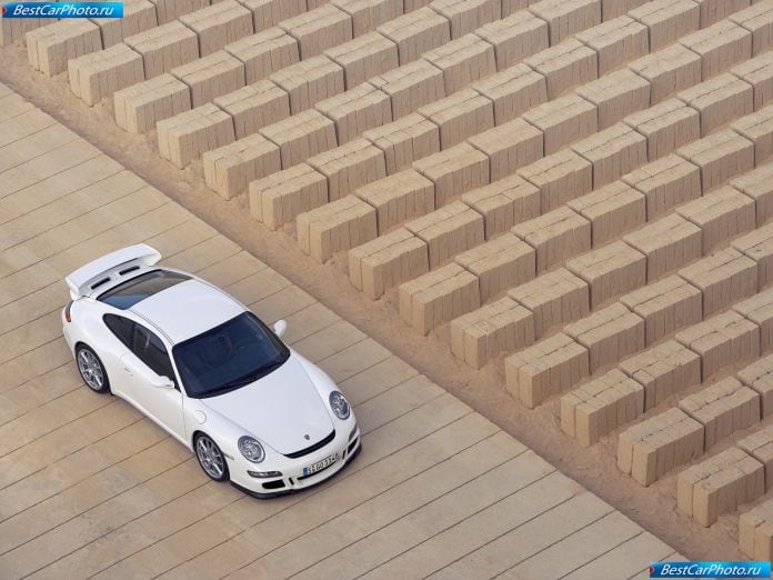 2007 Porsche 911 Gt3 - фотография 11 из 32