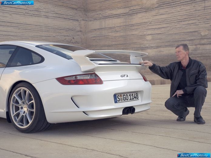 2007 Porsche 911 Gt3 - фотография 27 из 32