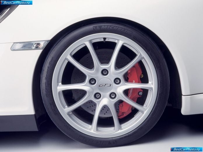 2007 Porsche 911 Gt3 - фотография 31 из 32