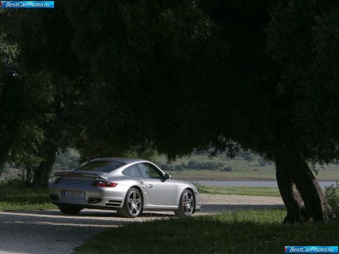 2007 Porsche 911 Turbo - фотография 42 из 106