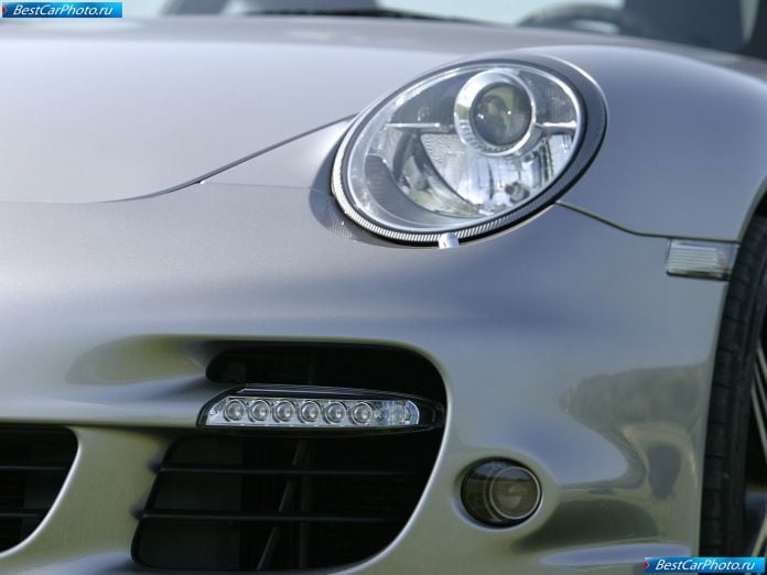 2007 Porsche 911 Turbo - фотография 66 из 106