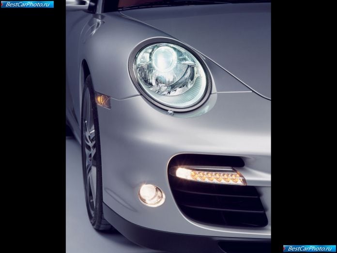 2007 Porsche 911 Turbo - фотография 88 из 106
