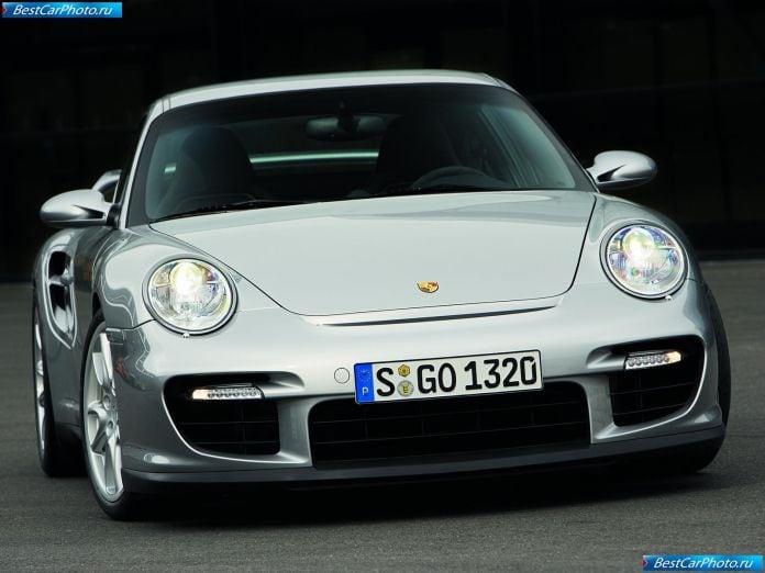 2008 Porsche 911 Gt2 - фотография 4 из 12