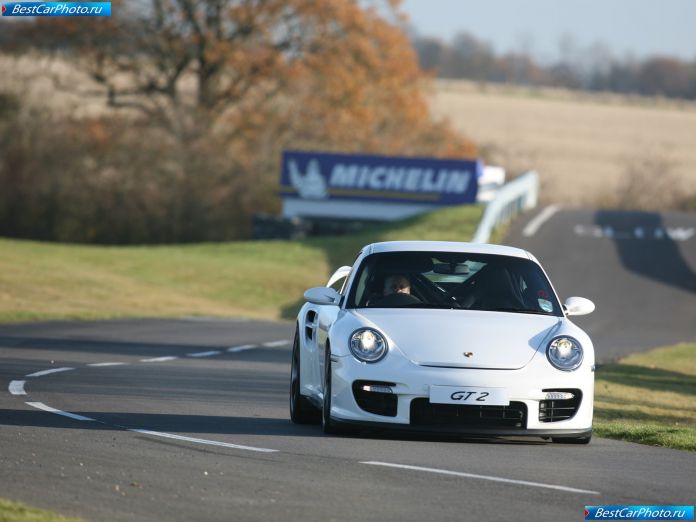 2008 Porsche 911 Gt2 - фотография 6 из 12
