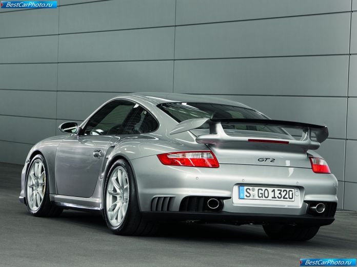 2008 Porsche 911 Gt2 - фотография 7 из 12