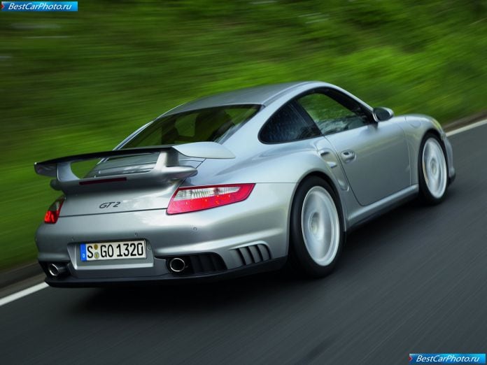 2008 Porsche 911 Gt2 - фотография 9 из 12