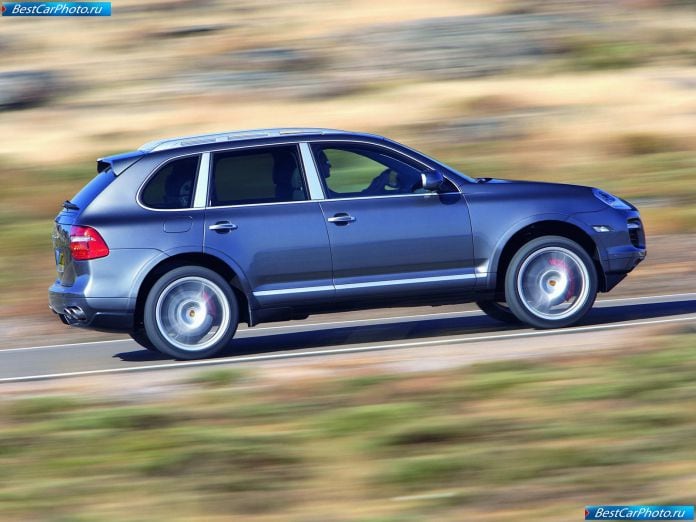 2008 Porsche Cayenne - фотография 16 из 45