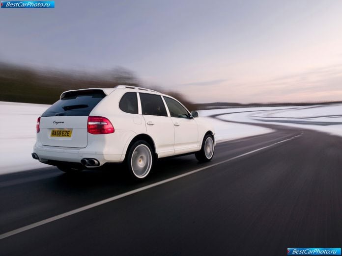 2008 Porsche Cayenne - фотография 27 из 45