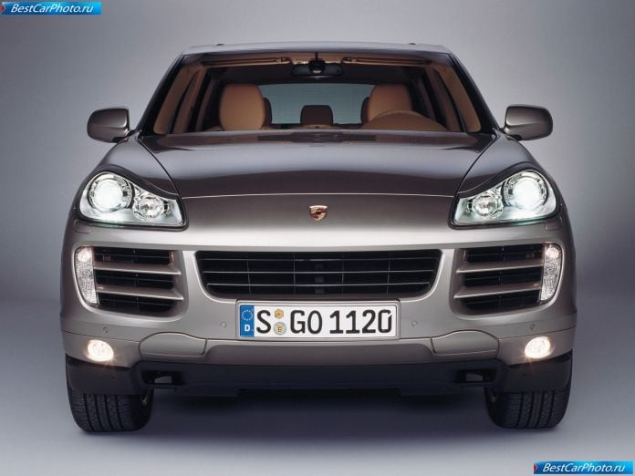 2008 Porsche Cayenne - фотография 31 из 45