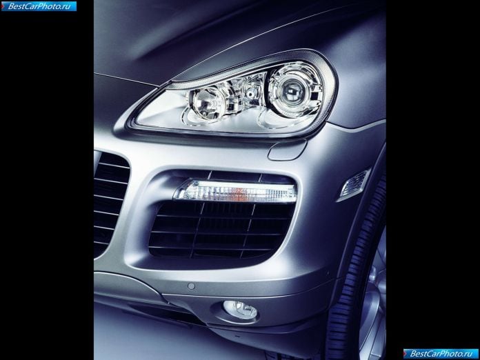 2008 Porsche Cayenne - фотография 42 из 45