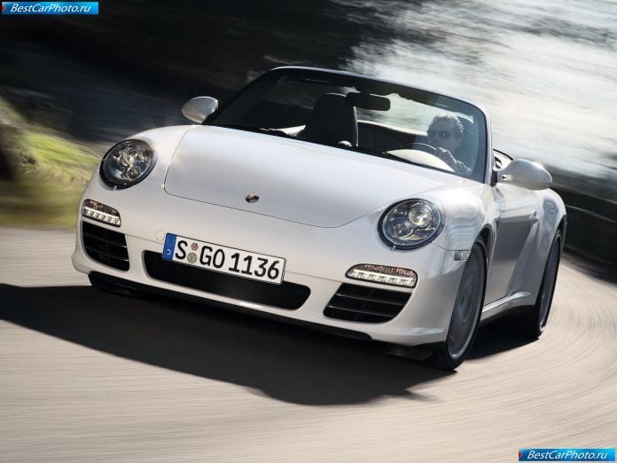 2009 Porsche 911 Carrera 4 - фотография 3 из 44