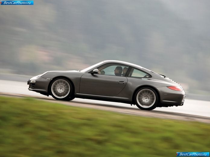 2009 Porsche 911 Carrera 4 - фотография 9 из 44