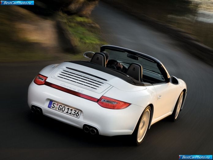 2009 Porsche 911 Carrera 4 - фотография 18 из 44