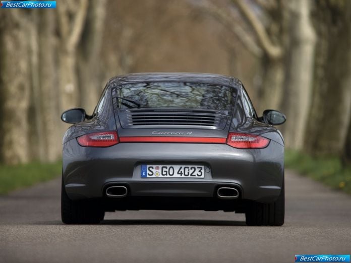2009 Porsche 911 Carrera 4 - фотография 20 из 44
