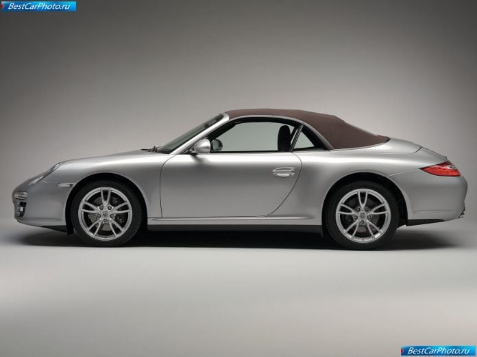 2009 Porsche 911 Carrera 4 - фотография 26 из 44