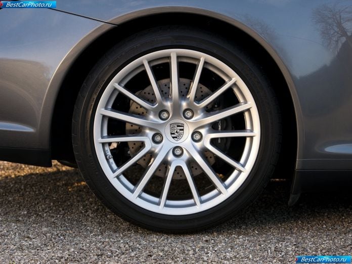 2009 Porsche 911 Carrera 4 - фотография 38 из 44
