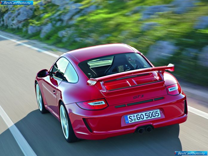 2010 Porsche 911 Gt3 - фотография 15 из 35