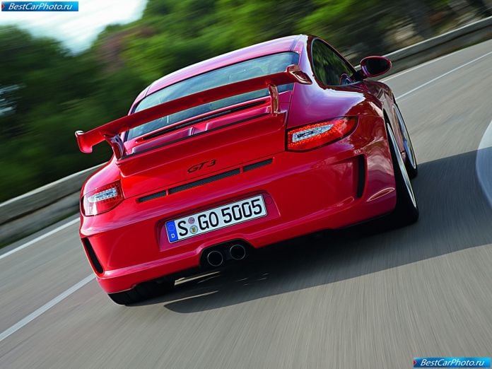 2010 Porsche 911 Gt3 - фотография 18 из 35