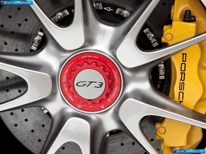2010 Porsche 911 Gt3 - фотография 31 из 35