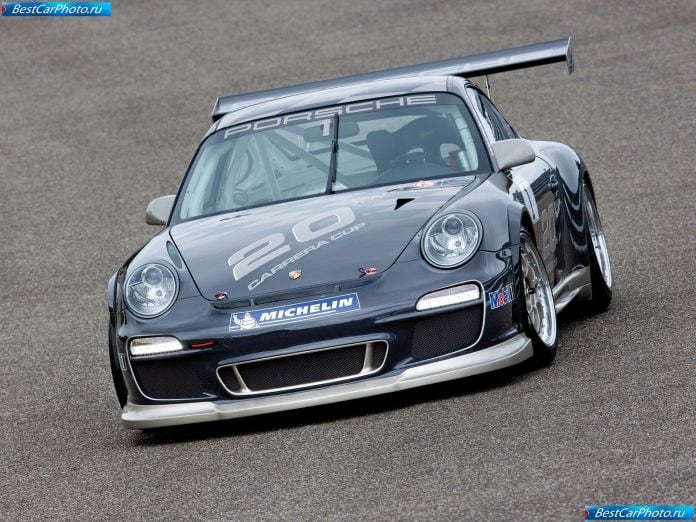 2010 Porsche 911 Gt3 Cup - фотография 3 из 5